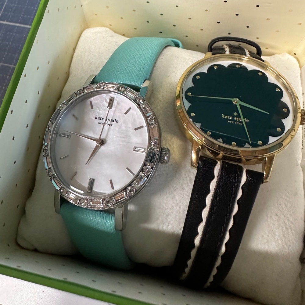 Kate Spade Turquoise & Black watch set